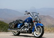 Harley-Davidson FLHRC Road King Classic